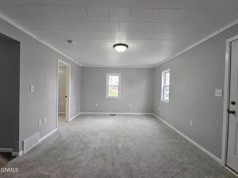 413 Front St SE, Beulah, ND 58523 photo 7