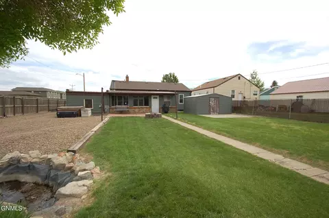 Exterior - 122 9th Ave Nw Ave NW, Sidney, MT 59270 photo 2 of 3