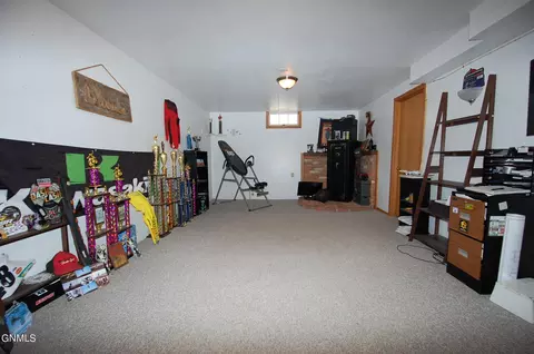 Other - 122 9th Ave Nw Ave NW, Sidney, MT 59270 photo 2 of 10