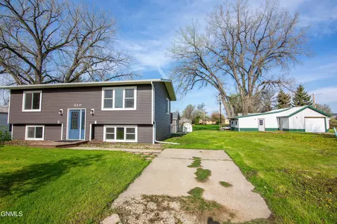 210 Zap St, Zap, ND 58580