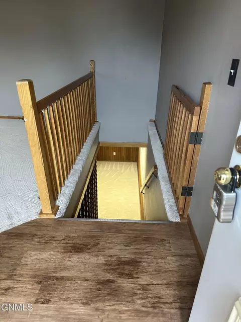 Entry Way - 719 8th St E, Williston, ND 58801 photo 2 of 3
