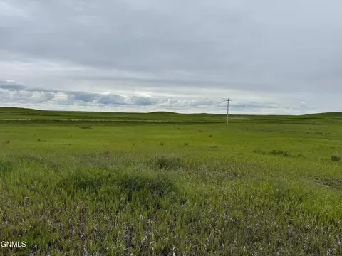 Section 2 Range 103, Westby, MT 59275 photo 5