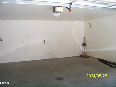 Other - 1069 Turnpike Ave E, Bismarck, ND 58501 photo 9 of 10