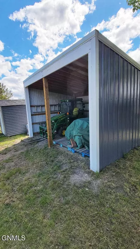 Other - 5609 Carolville Loop, Williston, ND 58801 photo 4 of 4