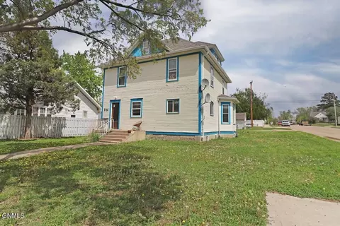 Other - 802 Main St, Williston, ND 58801 photo 3 of 7