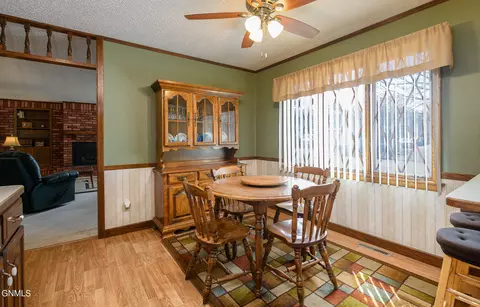 2214 Harding Ave, Bismarck, ND 58501