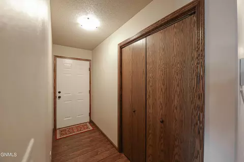 804 E Lasalle Dr UNIT B, Bismarck, ND 58503 photo 12