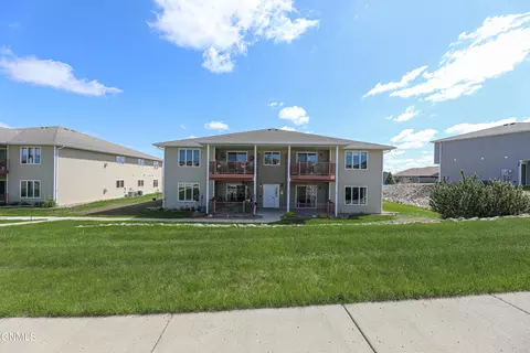 804 E Lasalle Dr UNIT B, Bismarck, ND 58503 photo 40