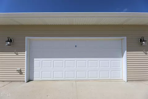 804 E Lasalle Dr UNIT B, Bismarck, ND 58503 photo 36
