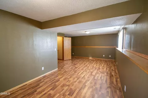 1003 25th St SE, Mandan, ND 58554 photo 34