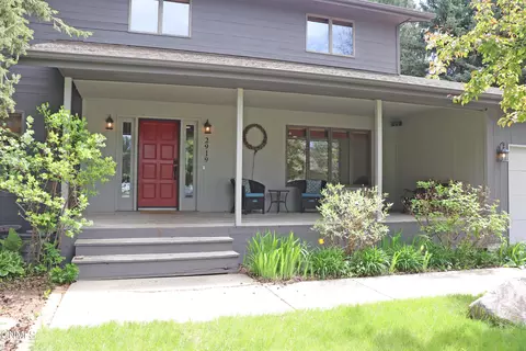 2919 Domino Dr, Bismarck, ND 58503