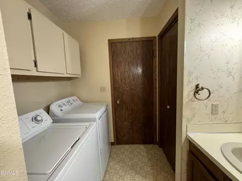 Other - 2905 Warwick Loop, Bismarck, ND 58504 photo 2 of 6