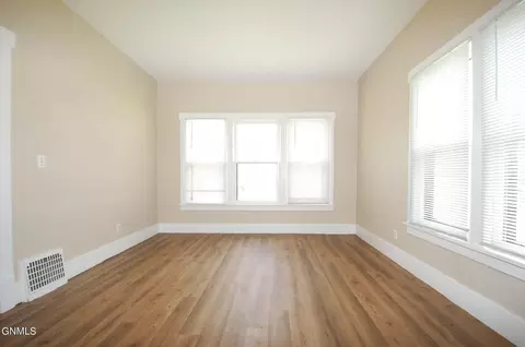 301 W Main St, Sidney, MT 59270 photo 5