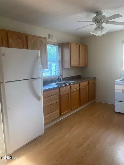 Kitchen - 953 3rd Ave W, Dickinson, ND 58601 photo 2 of 2