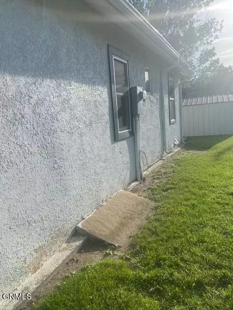 Other - 953 3rd Ave W, Dickinson, ND 58601 photo 4 of 12