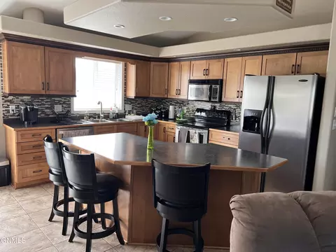 2808 Plainview Dr SE, Mandan, ND 58554 photo 4