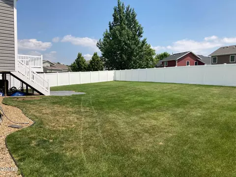 2808 Plainview Dr SE, Mandan, ND 58554 photo 49