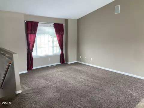 2808 Plainview Dr SE, Mandan, ND 58554 photo 26
