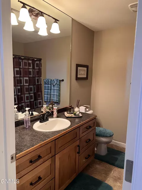 2808 Plainview Dr SE, Mandan, ND 58554 photo 14