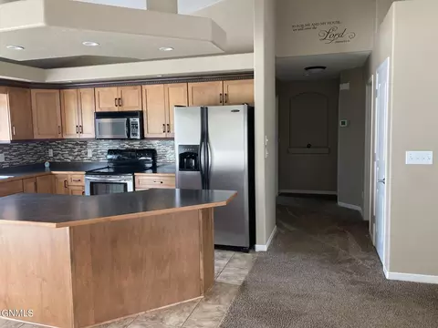 2808 Plainview Dr SE, Mandan, ND 58554 photo 6