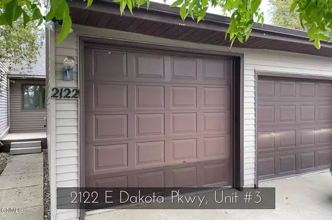 2122 E Dakota Pkwy, Williston, ND 58801
