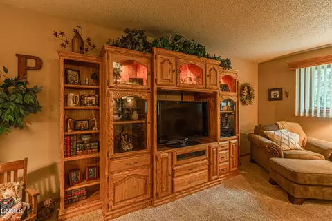 Other - 9405 Oak Dr, Bismarck, ND 58503 photo 12 of 33