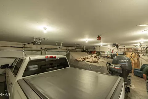Other - 9405 Oak Dr, Bismarck, ND 58503 photo 18 of 33