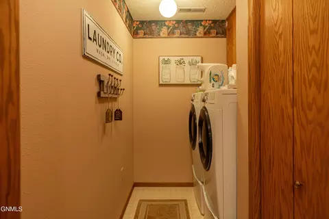 Other - 9405 Oak Dr, Bismarck, ND 58503 photo 9 of 33