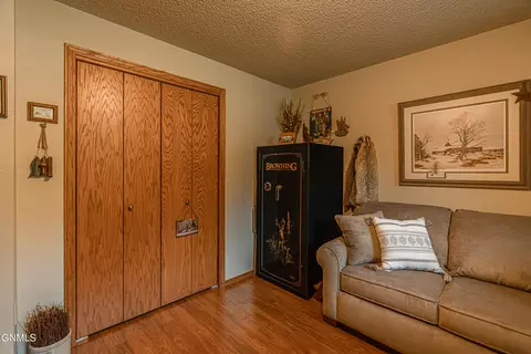 Other - 9405 Oak Dr, Bismarck, ND 58503 photo 4 of 33
