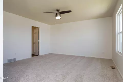 4717 Corvette St NW, Mandan, ND 58554 photo 14