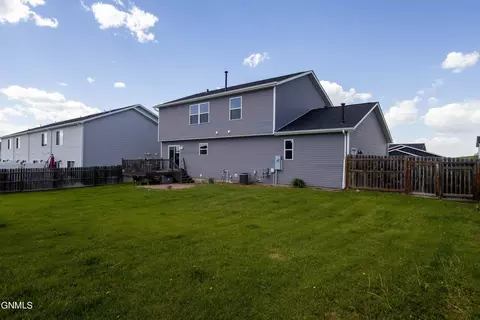 4717 Corvette St NW, Mandan, ND 58554 photo 36