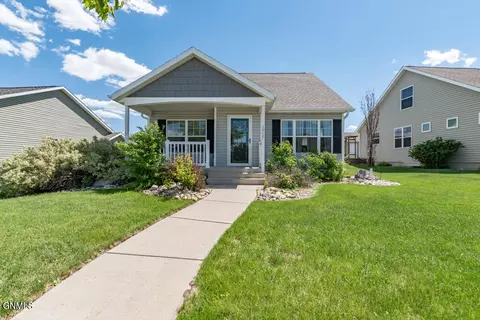 1017 Lasalle Dr, Bismarck, ND 58503