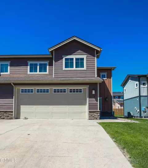 2708 27th St W, Williston, ND 58801