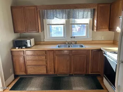 Kitchen - 618 Main St, Williston, ND 58801 photo 5 of 7