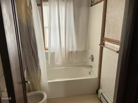 Bath - 618 Main St, Williston, ND 58801 photo 1 of 6