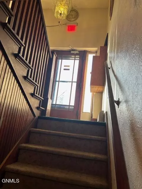 Entry Way - 618 Main St, Williston, ND 58801 photo 9 of 9
