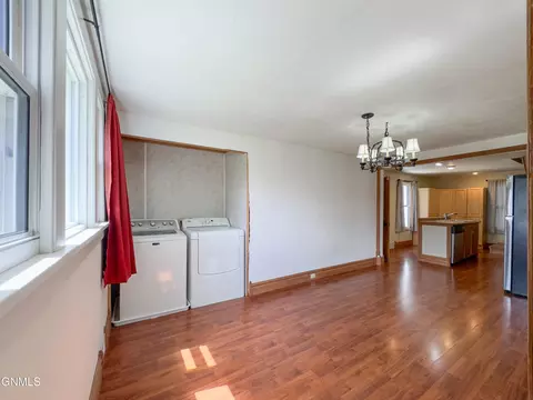 6 2nd St SE, Stanley, ND 58784 photo 12
