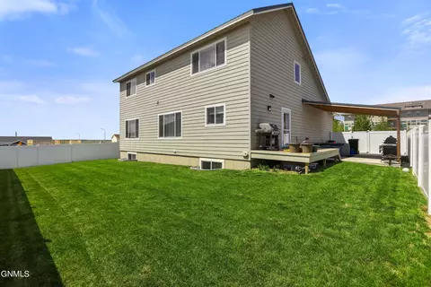 3715 32nd St W, Williston, ND 58801 photo 33