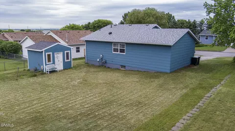 5 Eckleson Rd, Lincoln, ND 58504 photo 37