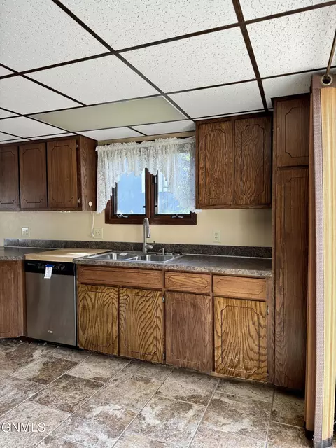 Kitchen - 309 Custer St, Wolf Point, MT 59201 photo 3 of 3