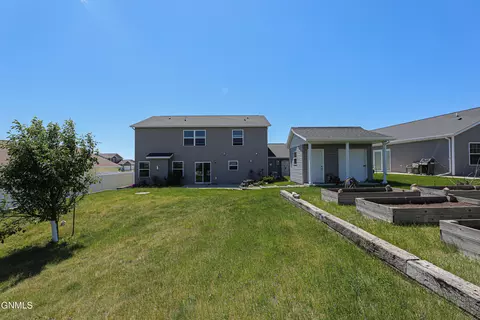 Exterior - 5319 Superior Dr, Bismarck, ND 58503 photo 2 of 11