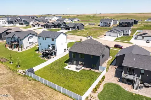 3908 Silver Blvd, Bismarck, ND 58503 photo 28