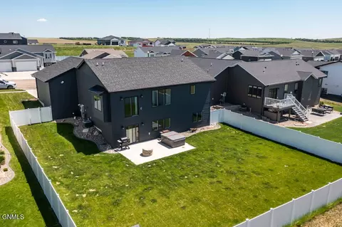 3908 Silver Blvd, Bismarck, ND 58503 photo 20