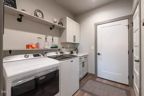 3908 Silver Blvd, Bismarck, ND 58503 photo 10