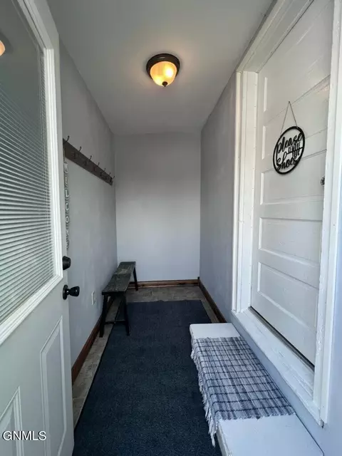 512 3rd Ave, Forbes, ND 58439 photo 3