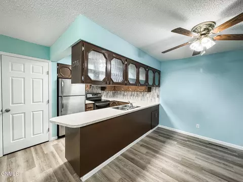 2412 N Main Ct, Williston, ND 58801 photo 6