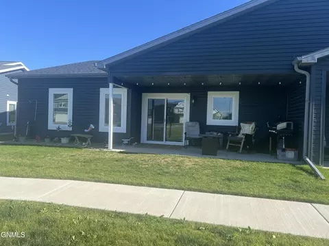 130 Kenner Lp, Bismarck, ND 58504 photo 25