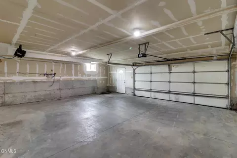 13699 Karen St, Williston, ND 58801 photo 24