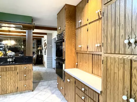 Kitchen - 1703 4th Ave E, Williston, ND 58801 photo 4 of 20