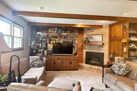 Living - 1703 4th Ave E, Williston, ND 58801 photo 2 of 3